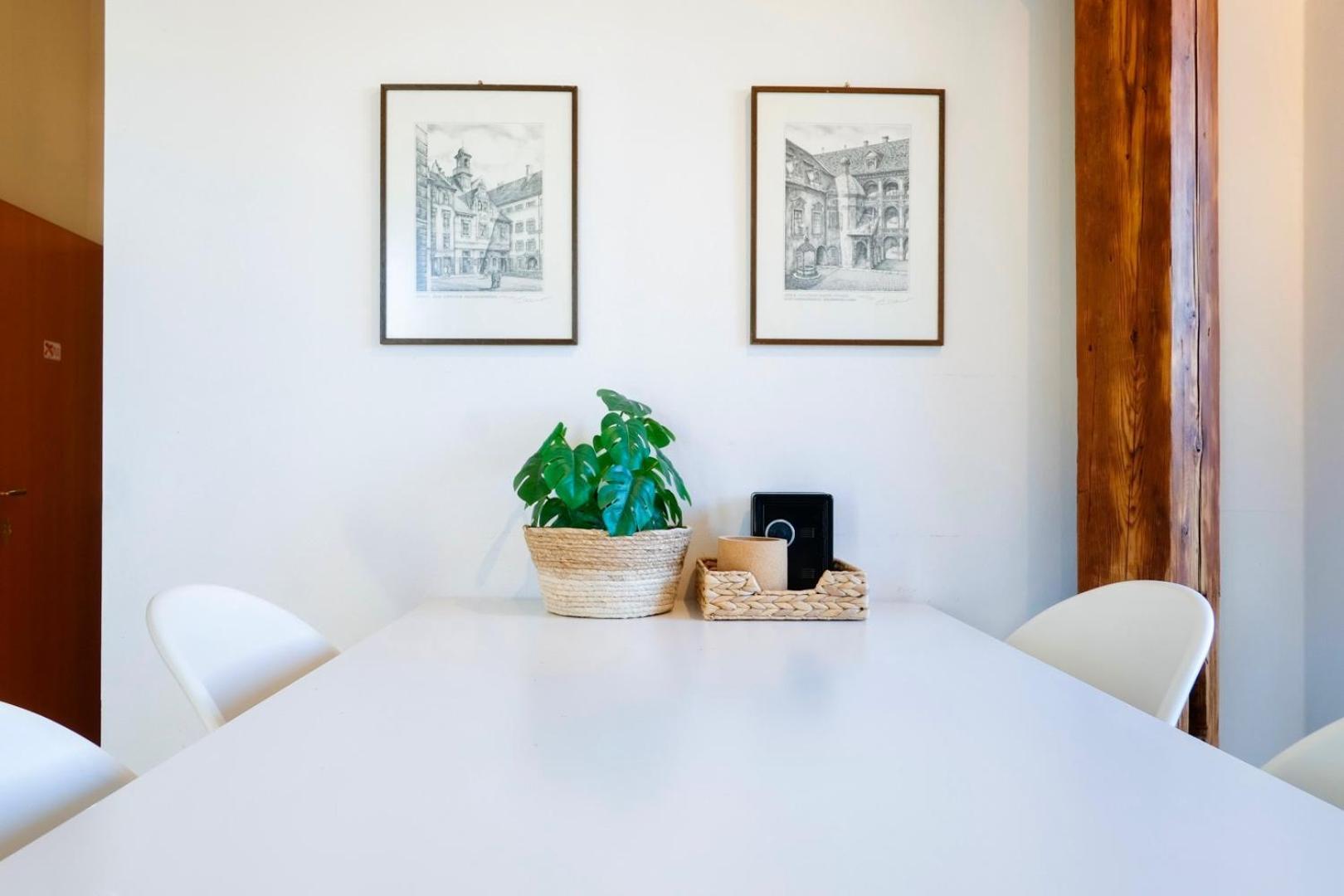Helles Apartment Im Zentrum Graz Zewnętrze zdjęcie